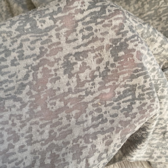 Ripcurl Semi Sheer Gray Tank Top twisted back - Picture 2 of 6